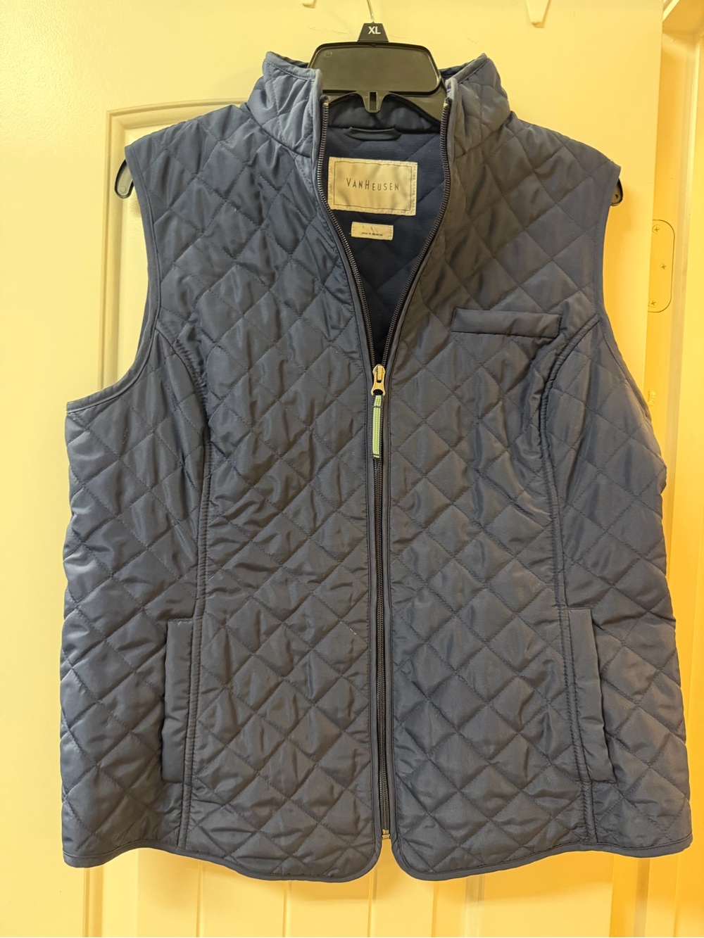 Van Heusen Quilted Women’s Navy Vest with Front Pockets